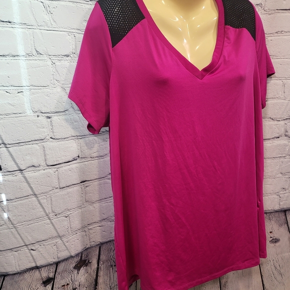 Torrid Magenta Active Tee - Picture 7 of 7